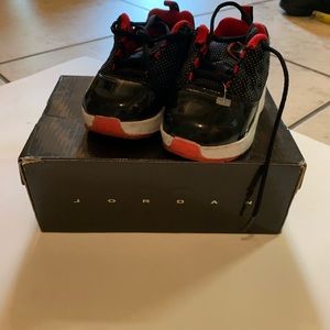 Baby Toddler Boy Jordan size 5